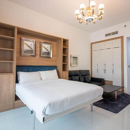 Furnished Studio, Close To All Amenties! - Resortz 11 Dubai Bagian luar foto