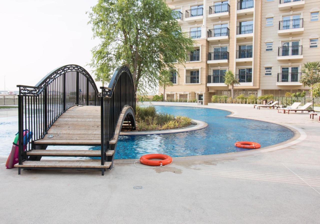 Furnished Studio, Close To All Amenties! - Resortz 11 Dubai Bagian luar foto
